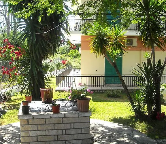 アパート Maritsas *